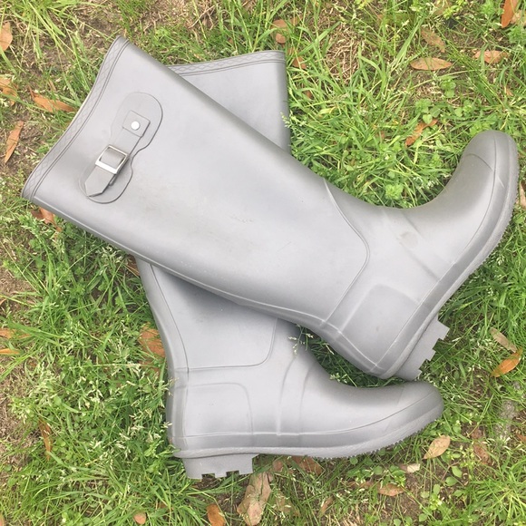 Rain boots  size 10 - Picture 1 of 3